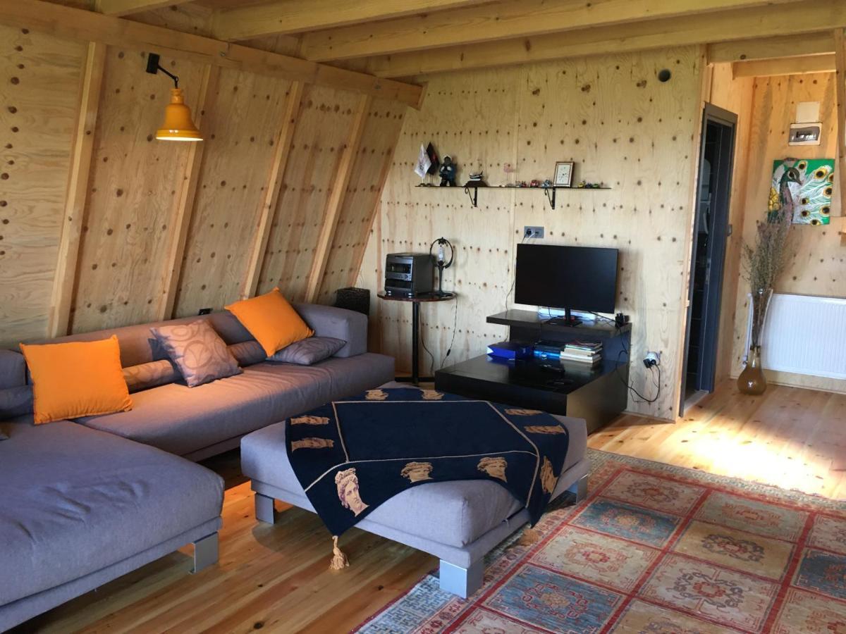 Happy House Bungalov Three-Room Sw Pool Lake View In Sapanca B2 מראה חיצוני תמונה