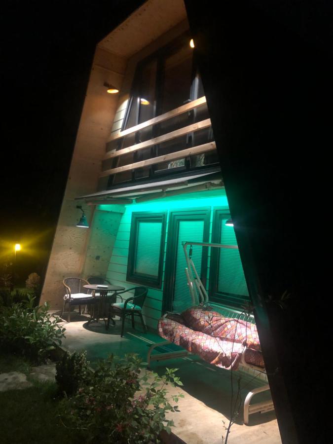 Happy House Bungalov Three-Room Sw Pool Lake View In Sapanca B2 מראה חיצוני תמונה